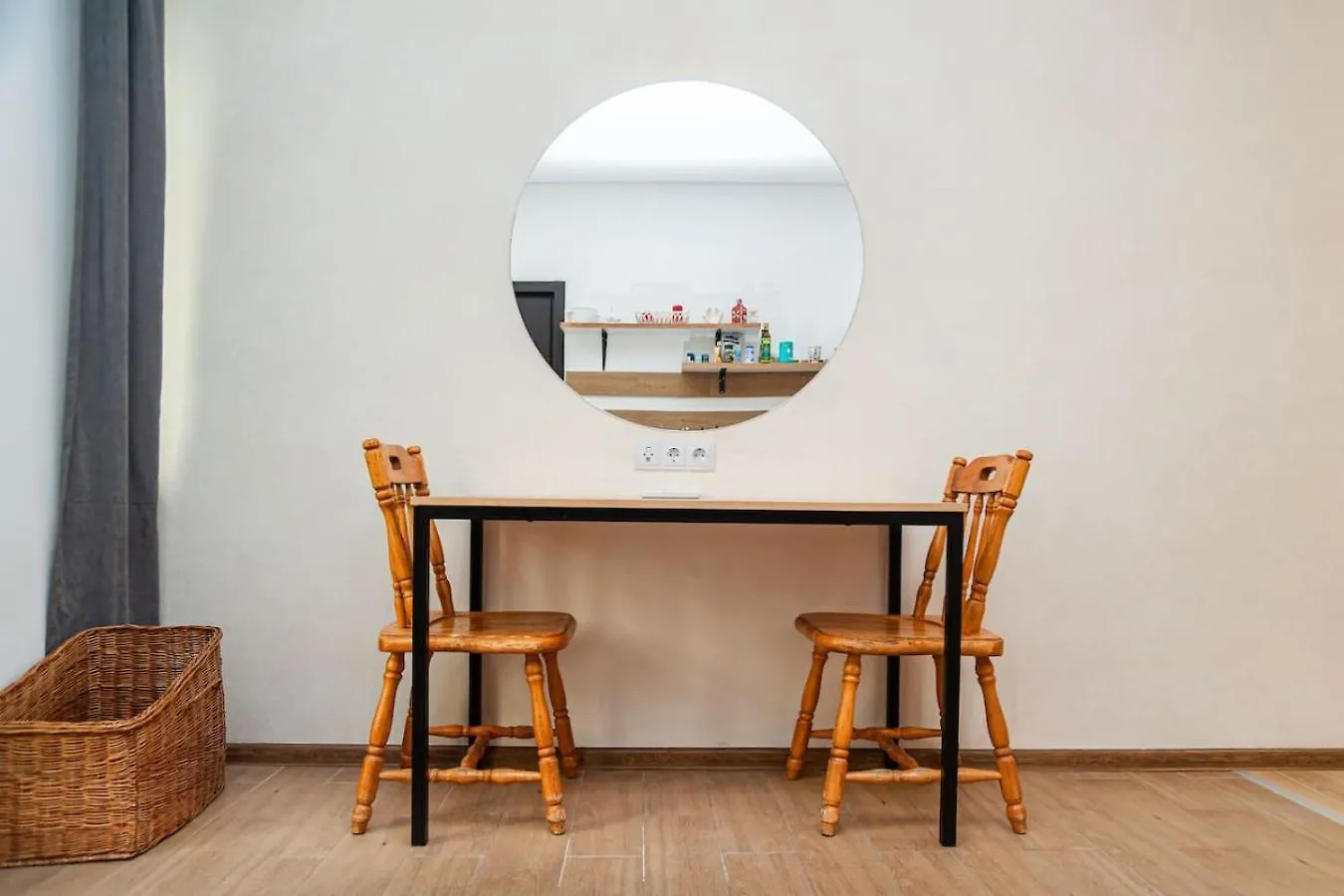 Apartment Ferienwohnung Charming Ground Floor Getaway With Free Parking Tbilisi Georgien